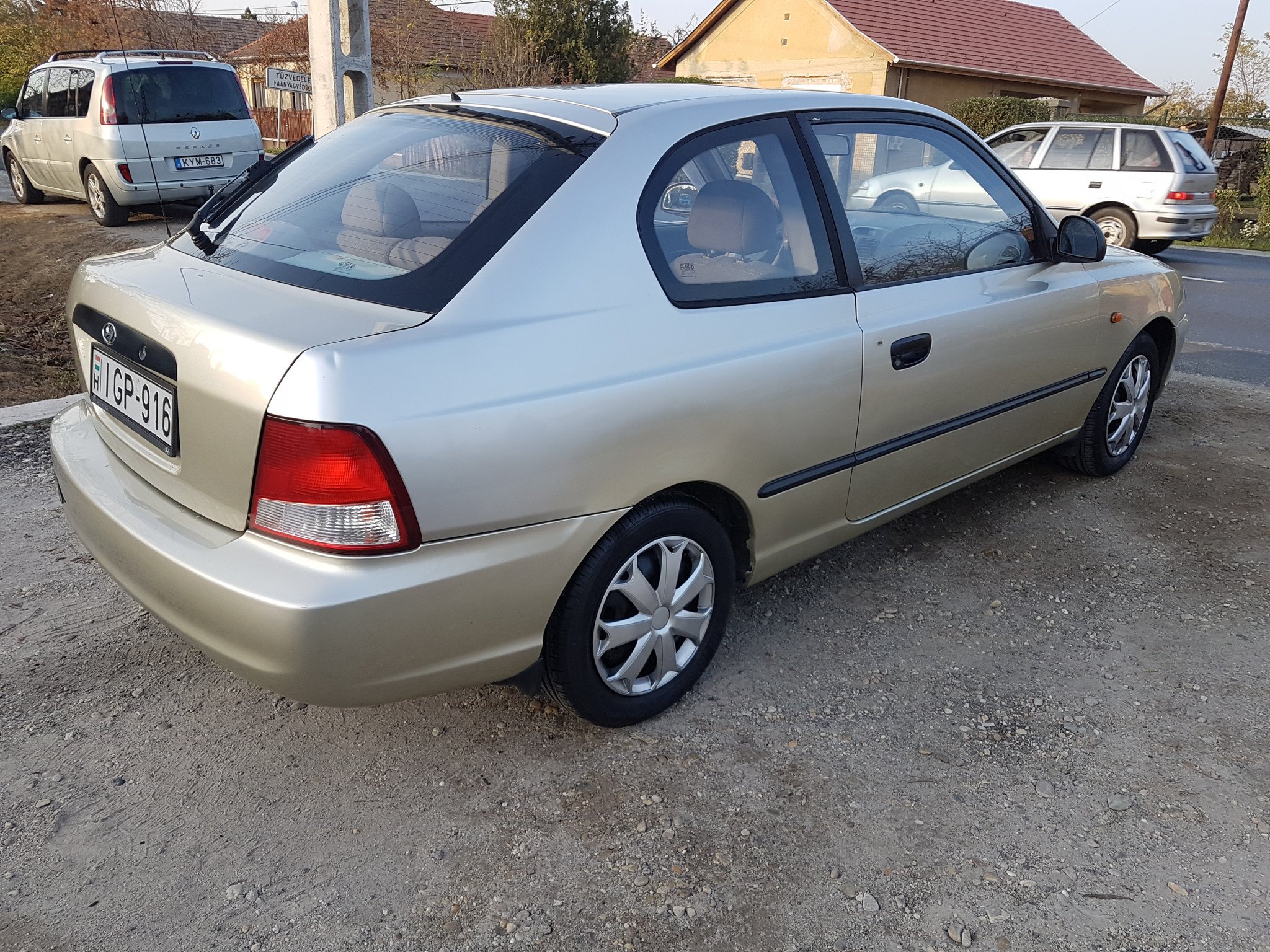 Elad Haszn Lt Hyundai Accent Ls Pl Ac Ll Pest Megye Pf D M