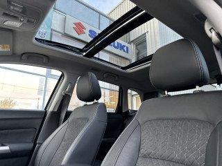 SUZUKI VITARA 1.4 Hybrid GLX panoráma 4WD (2024)