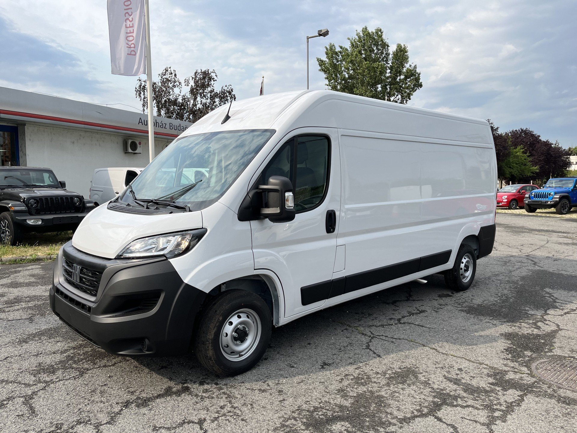 Elad j FIAT DUCATO 2.2 Mjet LH2 3.5 t u67afc Kocsi.hu