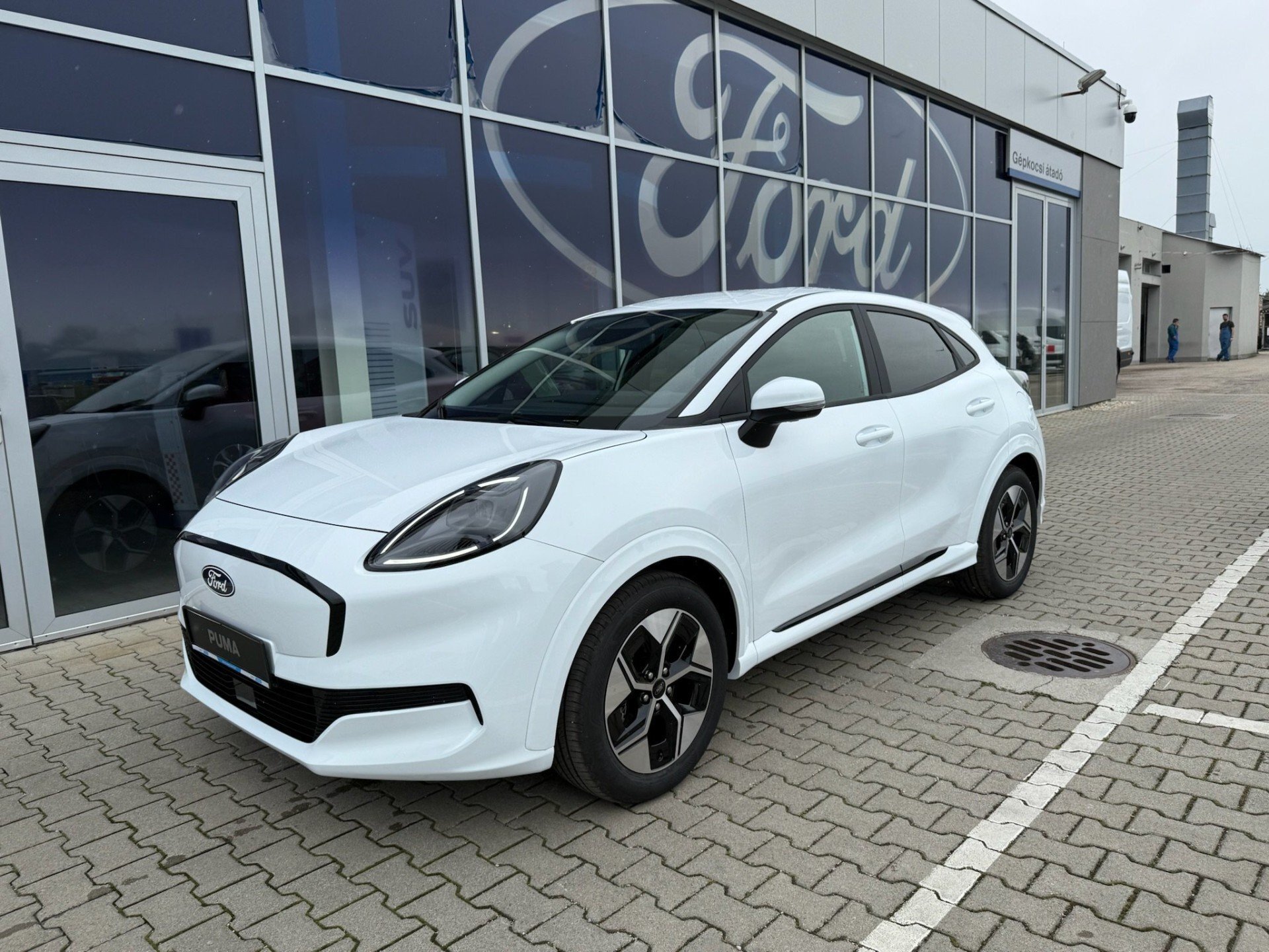 Eladó új FORD PUMA Gen-E Standard Range, Sopron, Győr-Moson-Sopron