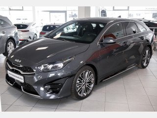 KIA PRO CEE'D ceed 1.5 T-GDI Ultimate Edition + DCT (2024)