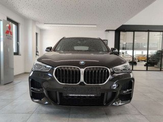 BMW X1 xDrive 20 i M Sport LED/NAVI/PANO (2022)