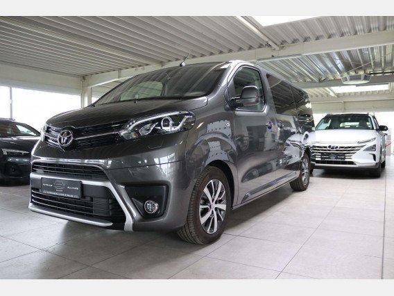 TOYOTA PROACE (VERSO) Verso L2 Shuttle Comfort L2H1 Family 106 kW (14. (2021)