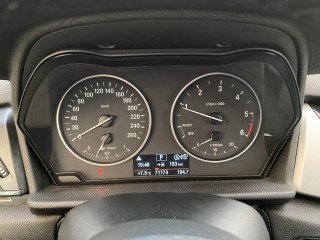 BMW 218d Advantage (Automata) (7 személyes) 70e km, bőr (2018)