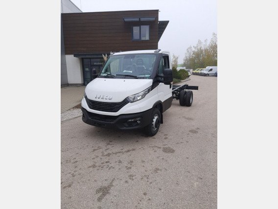 IVECO DAILY 70C18 3.0 Tt: 4100 mm (2022)