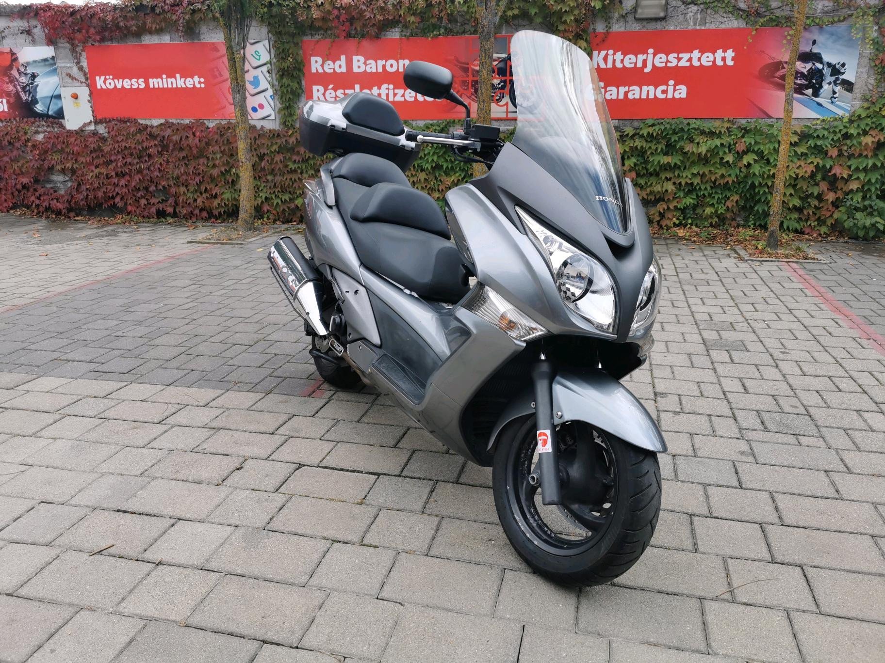 Ficha Técnica Honda Sw400 Cupolino Parabrezza PVC HONDA Silverwing