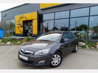 OPEL ASTRA J Sports Tourer 1.4 T Selection (2011)