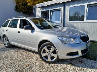 SKODA OCTAVIA II Combi 1.6 CR TDI Active DPF 182e km! (2012)