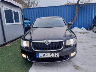 SKODA SUPERB II 3.6 FSI Elegance 4x4 DSG mo-i. navigáció. állófűtés mo-i, 2.tulaj! (2011)