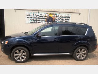 MITSUBISHI OUTLANDER 2.2 D Instyle 2WD (2011)