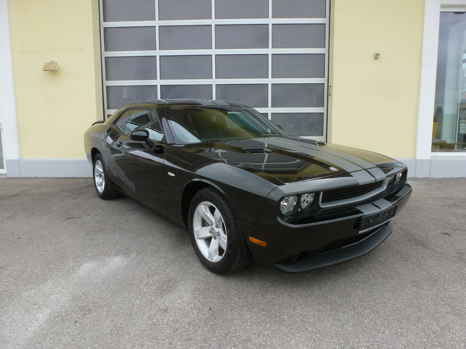 Dodge challenger 3 6