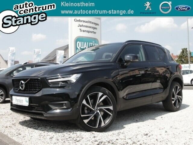 Volvo Xc40 2 0 T4 Momentum Pro Geartronic 19 Benzin Varosi Terepjaro Suv Crossover 1 969 Cm Tiptronik Adatok 1877