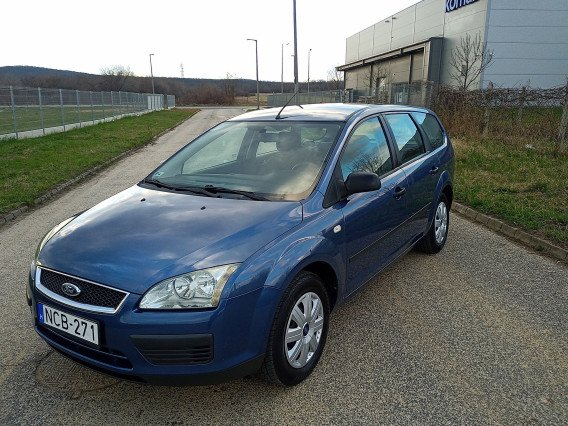 FORD FOCUS II 1.6 Trend (2005)