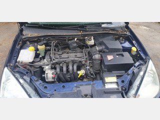 FORD FOCUS I 1.4 Ambiente (2002)