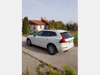VOLVO XC60 2.0 [D5] R-Design AWD Geartronic (2017)