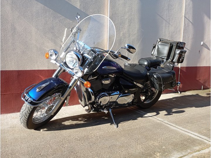 SUZUKI VL 800 (INTRUDER) Névre írva! Gyönyörű állapot!