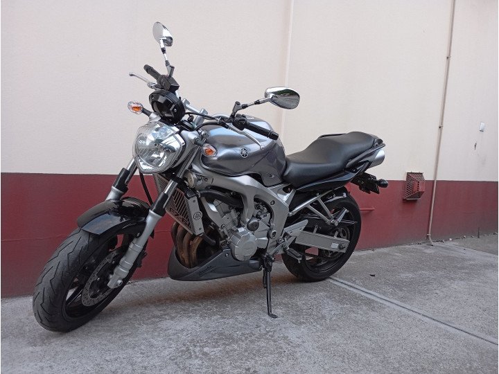 YAMAHA FZ6-N Azonnal elvihető! Kitűnő állapot!