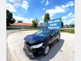 FORD FOCUS III 1.6 Ti-VCT Ambiente (2017)