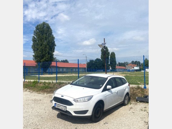FORD FOCUS III 1.6 Ti-VCT Technology (2016)