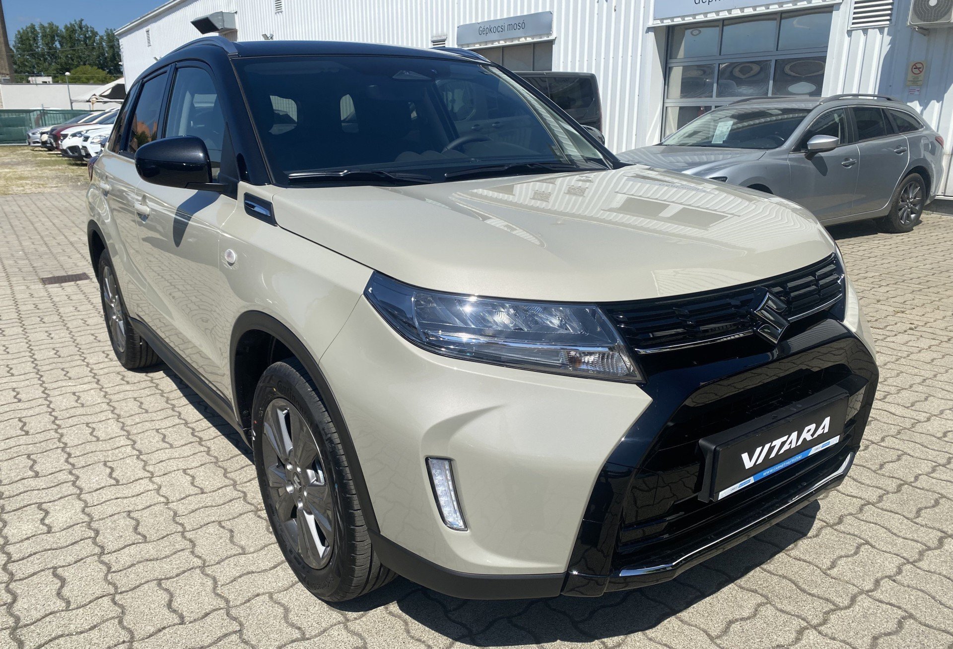Eladó új SUZUKI VITARA 1.4 Hybrid GL+ Kéttónusú fényezés!, Budapest (un34up)
